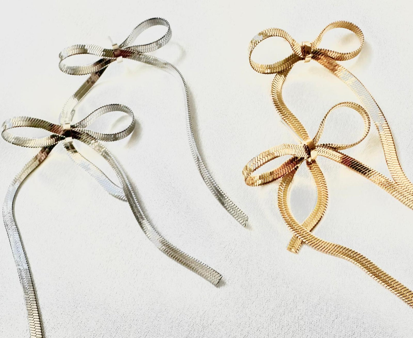 ASHA Bow Snake Chain Earrings