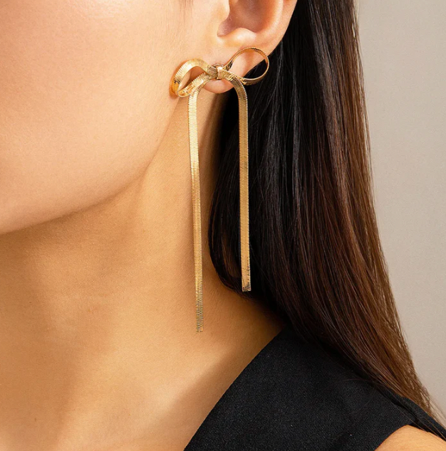 ASHA Bow Snake Chain Earrings