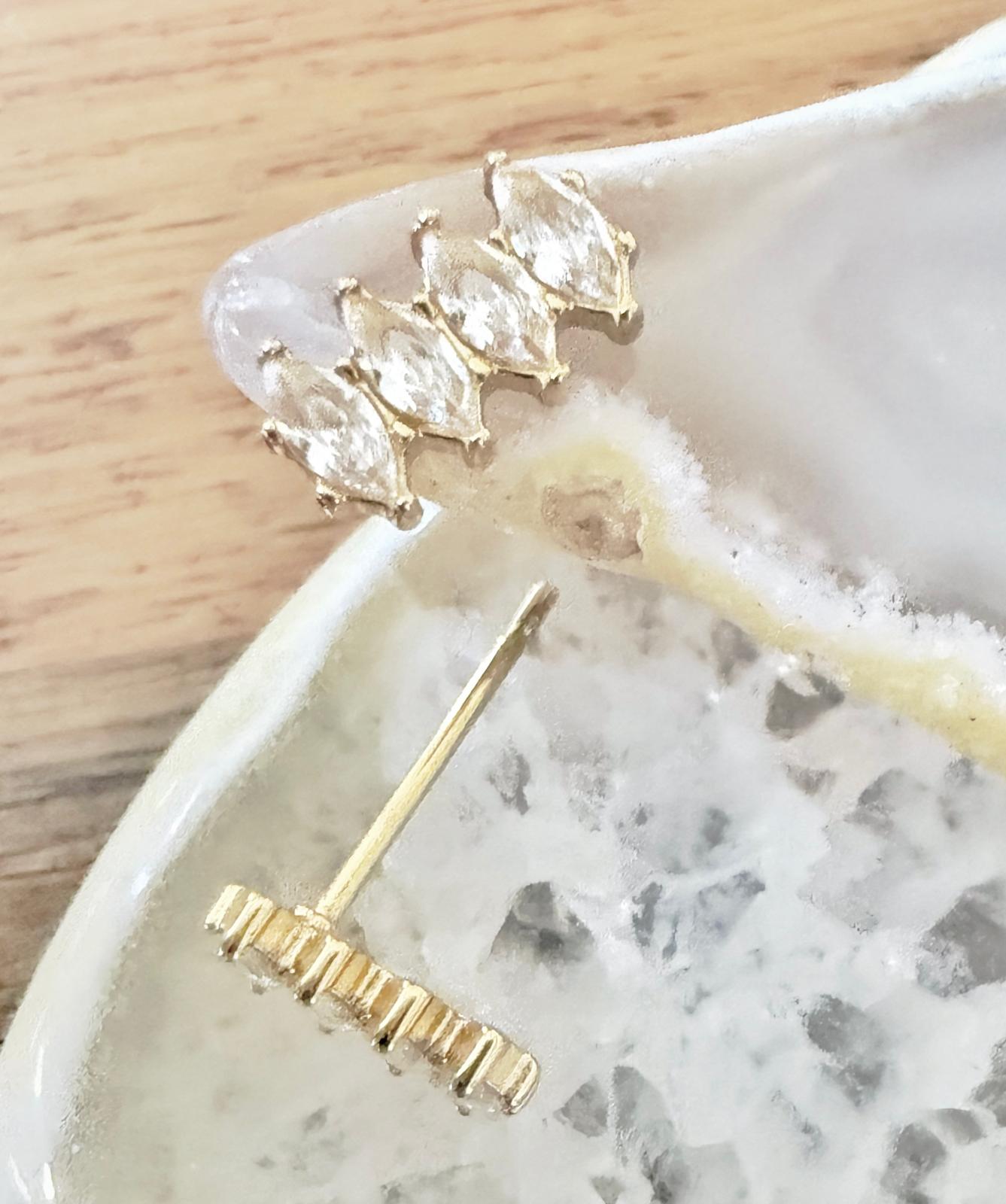BINI Petite Bar Earrings