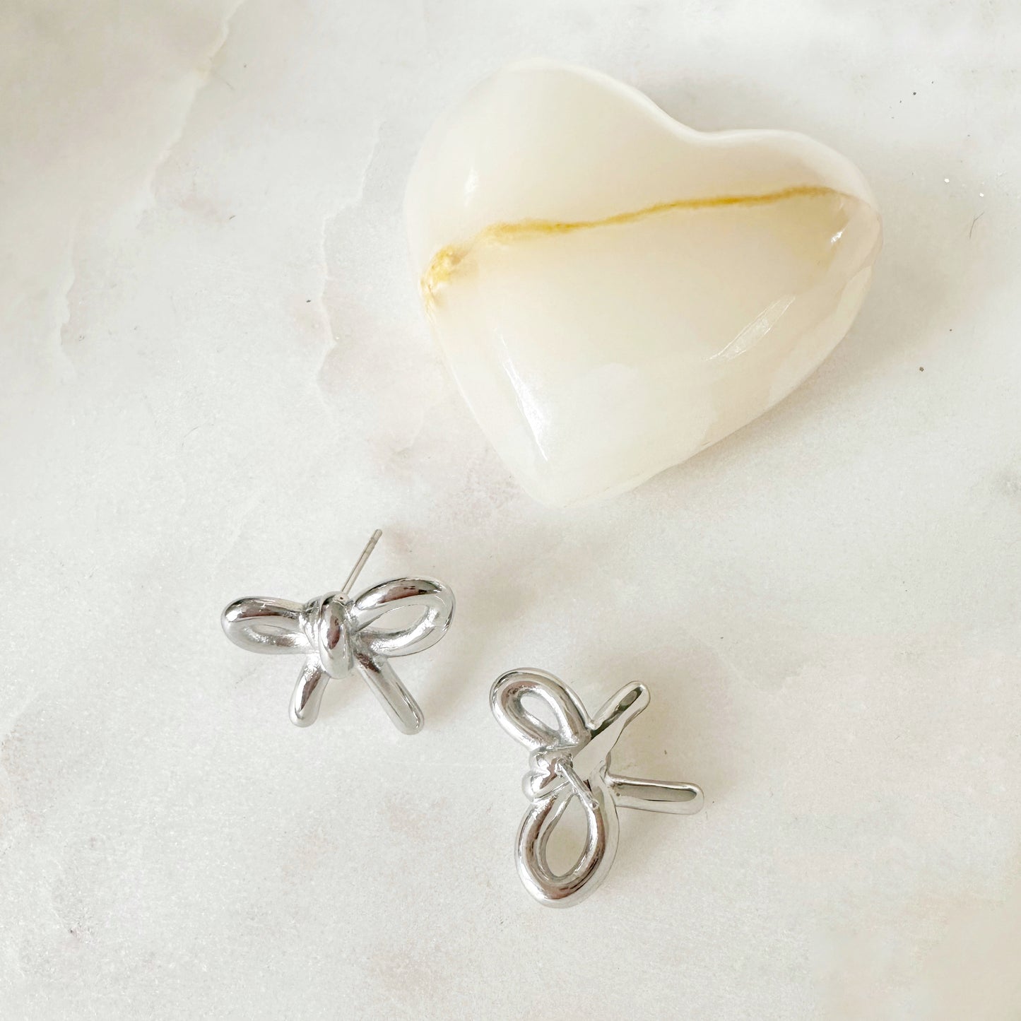 TISH Bowknot Earrings