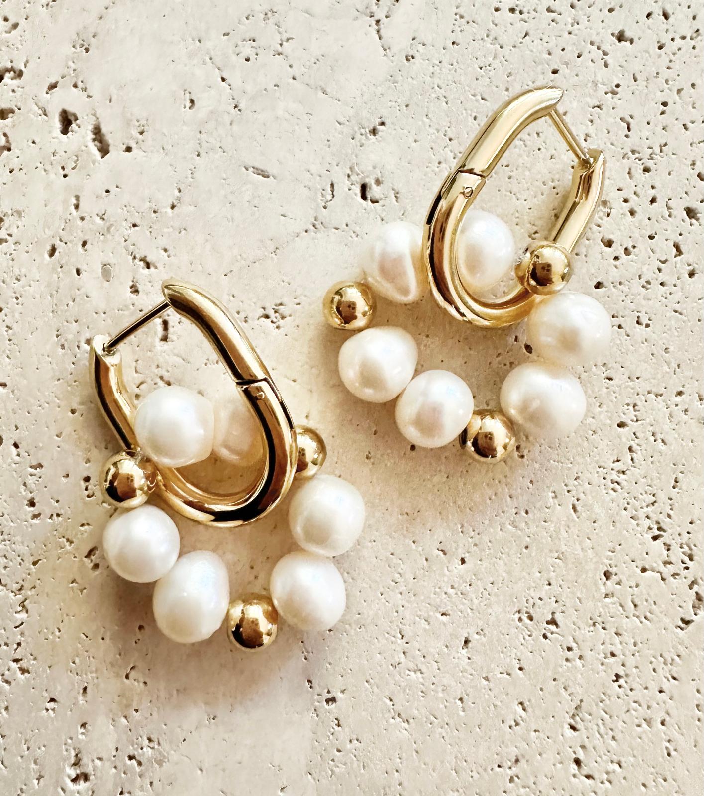 LEIA Lustrous Pearl Hoop Earrings