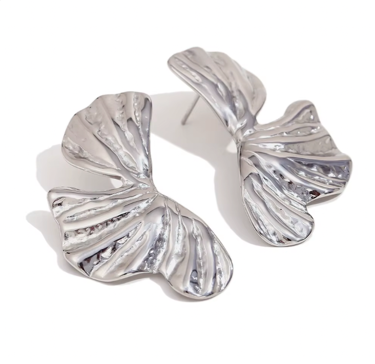 LANA Floral Petal Earrings