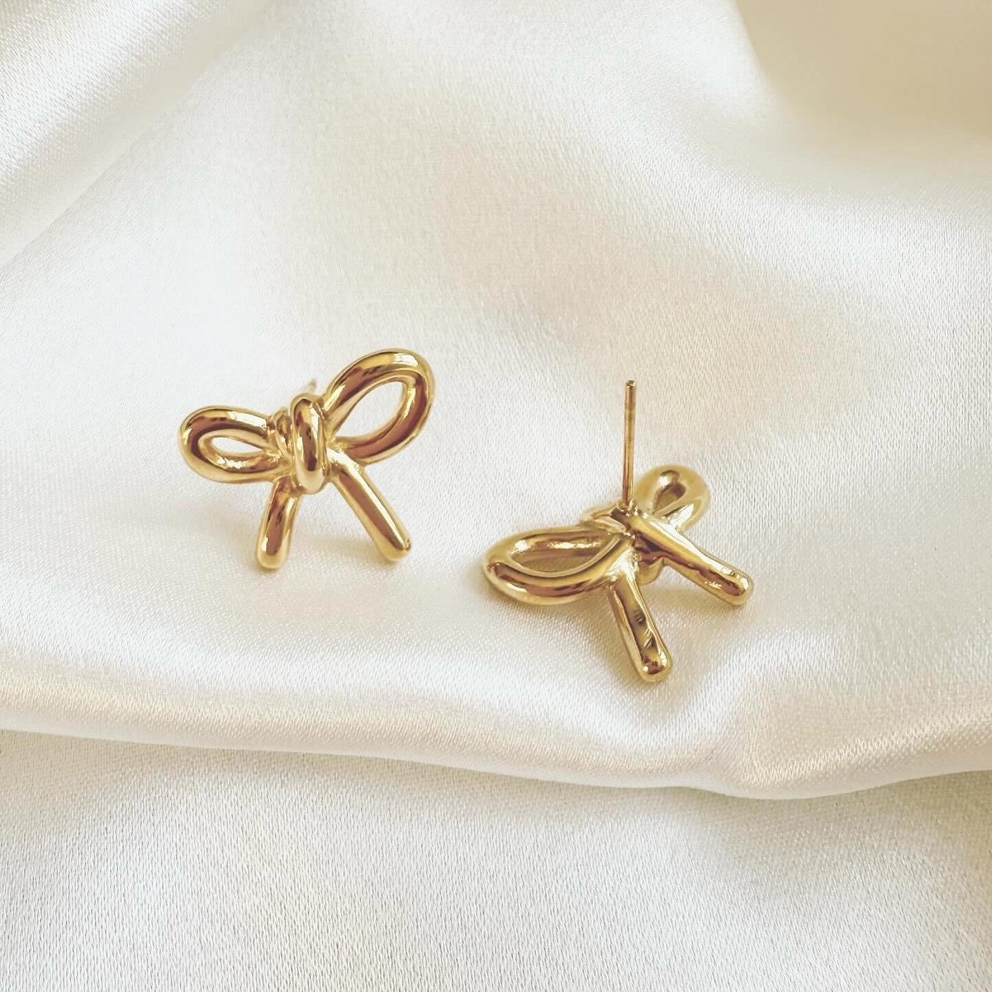 TISH Bowknot Earrings